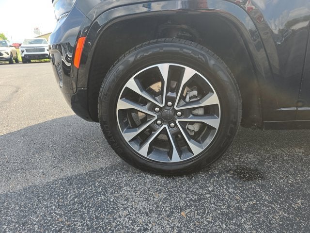 2022 Jeep Grand Cherokee 4xe Overland