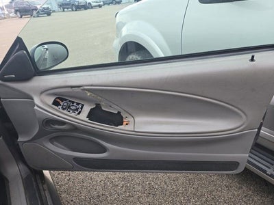 2004 Ford Mustang Standard