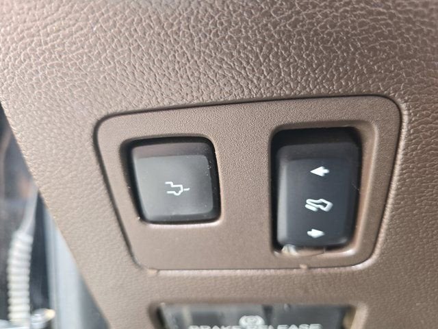 2017 Ford Super Duty F-350 DRW Lariat