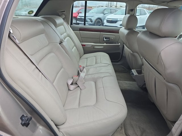 1999 Cadillac Deville Base