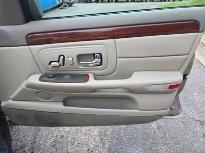 1999 Cadillac Deville Base