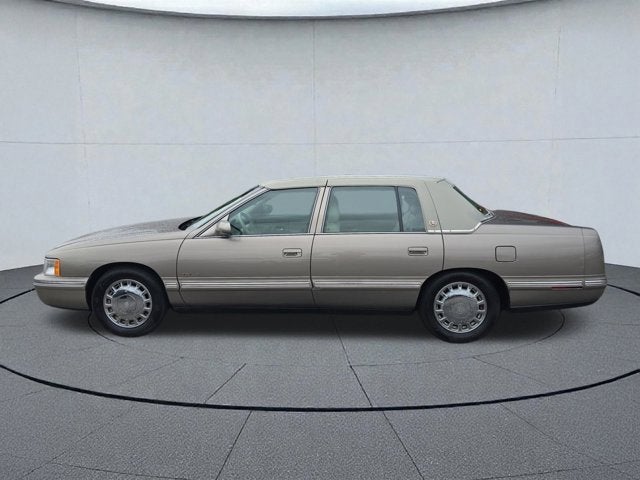 1999 Cadillac Deville Base