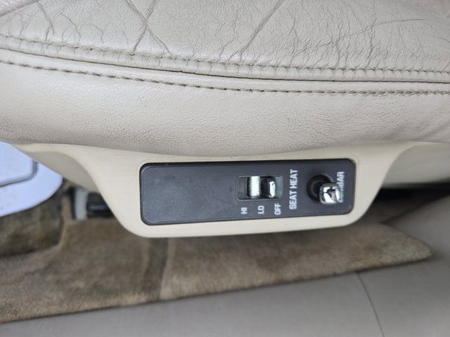 1999 Cadillac Deville Base