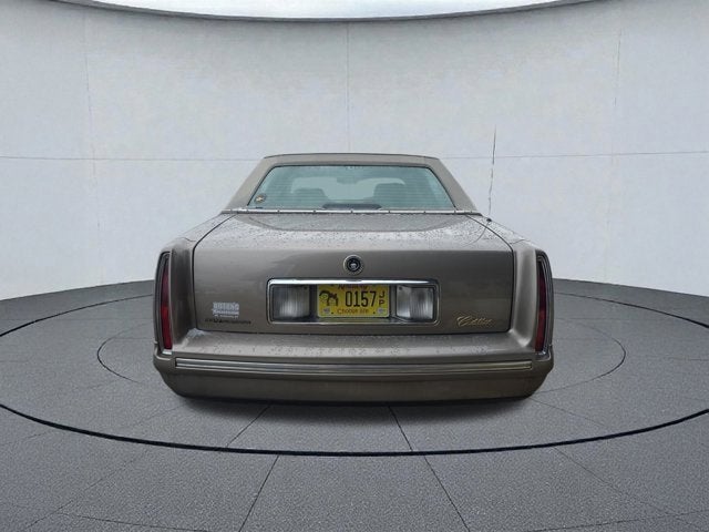 1999 Cadillac Deville Base