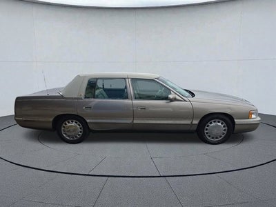 1999 Cadillac Deville Base