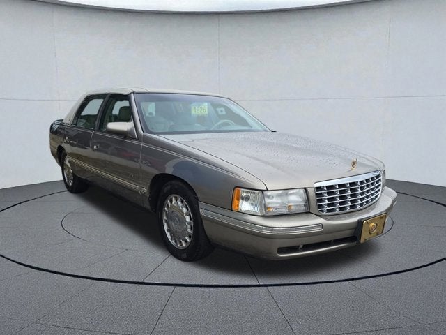 1999 Cadillac Deville Base