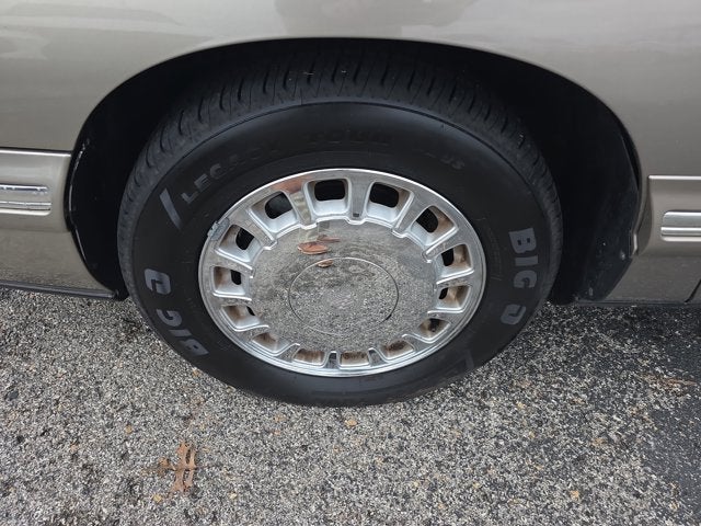 1999 Cadillac Deville Base