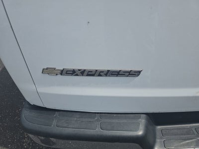 2020 Chevrolet Express Passenger 3500 1LT