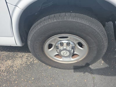 2020 Chevrolet Express Passenger 3500 1LT