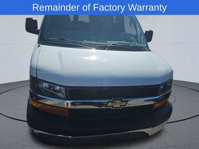 2024 Chevrolet Express Passenger 3500 1LT