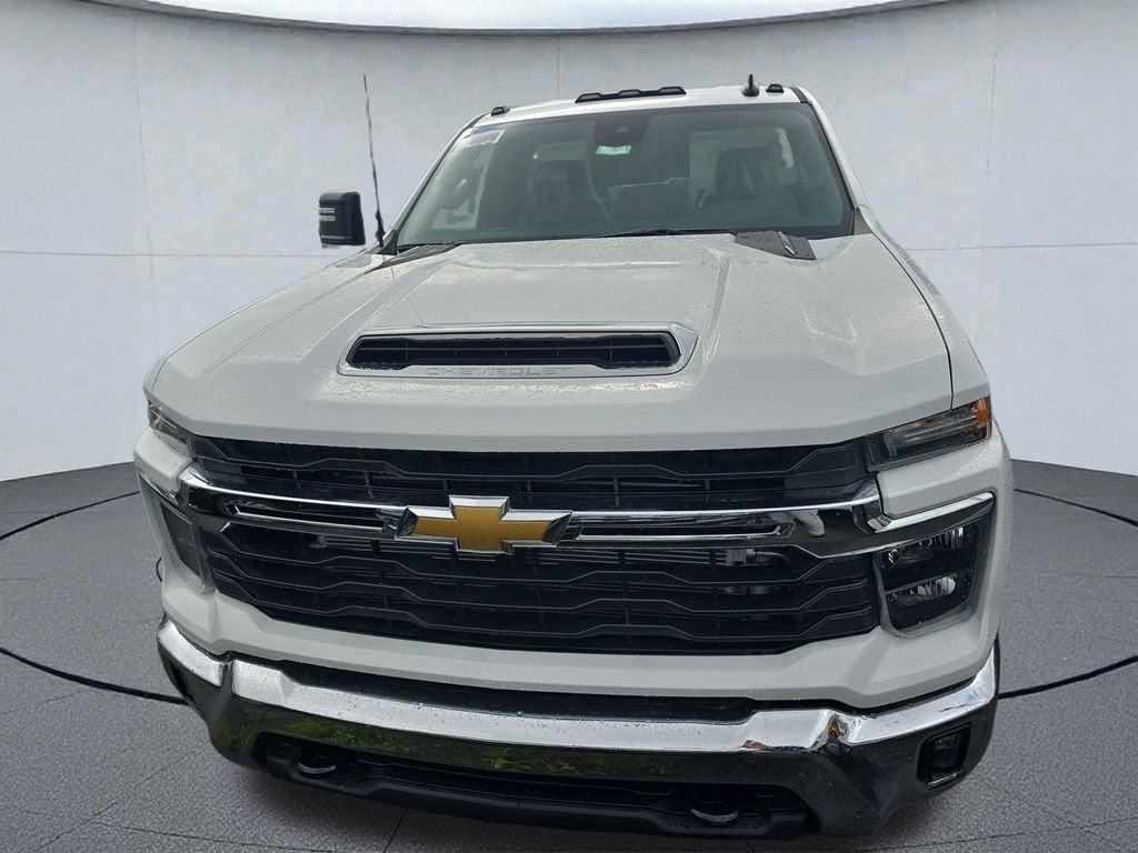 2026 Chevrolet Silverado 3500 HD Chassis Cab LT
