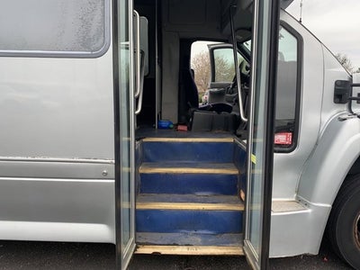 2009 Chevrolet 5500 Base