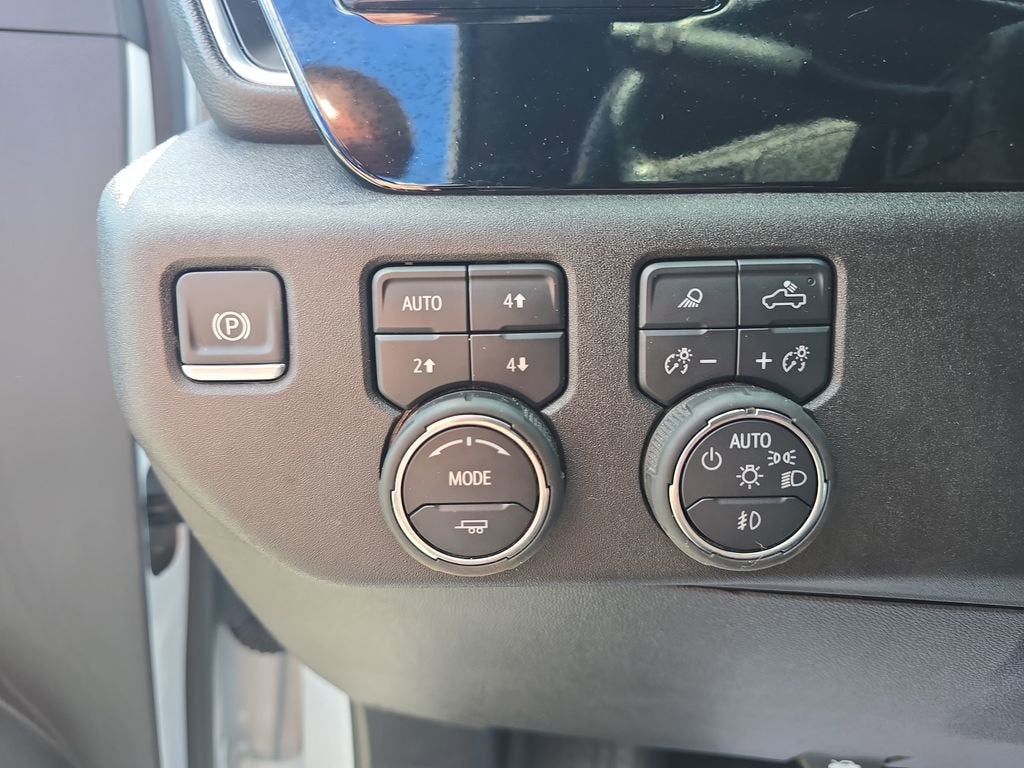 2025 Chevrolet Silverado 3500 HD LTZ DRW