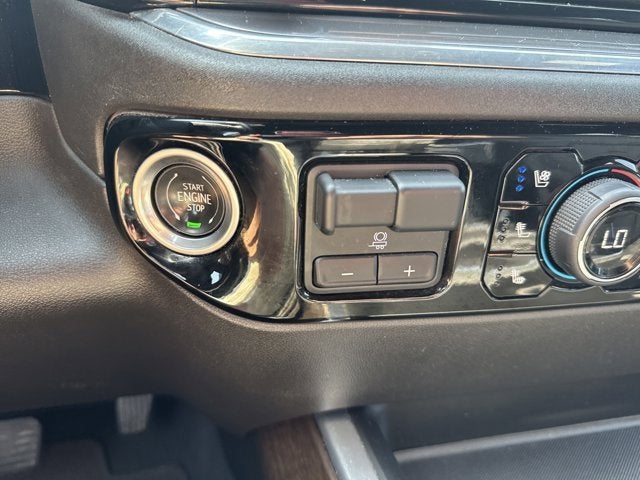 2024 Chevrolet Silverado 3500 HD High Country DRW