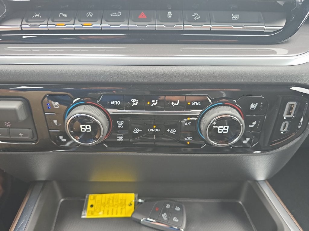 2026 Chevrolet Silverado 1500 High Country - Photo 39