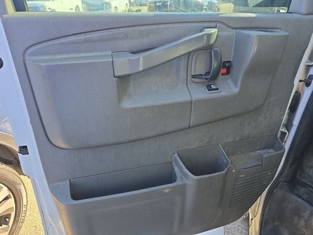 2017 Chevrolet Express Cargo 2500 Base