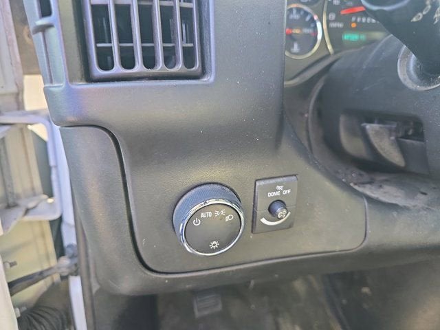 2017 Chevrolet Express Cargo 2500 Base