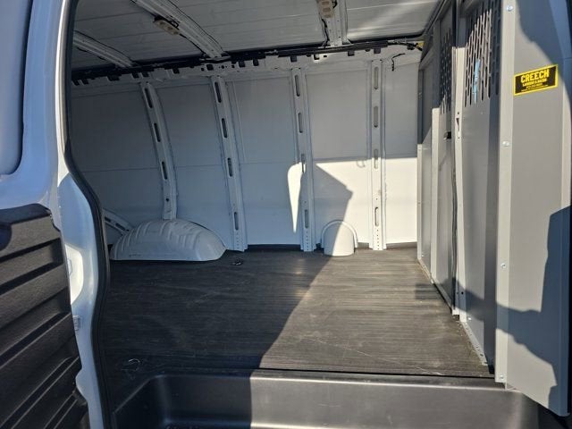 2024 Chevrolet Express Cargo 2500 WT