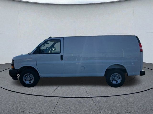 2024 Chevrolet Express Cargo 2500 WT