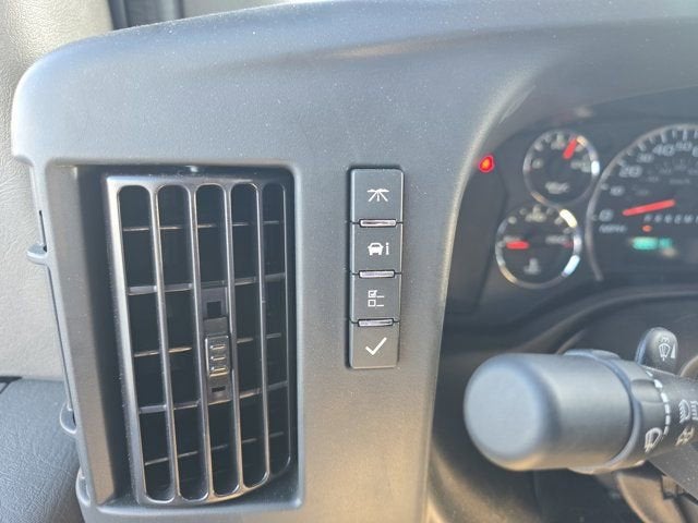 2024 Chevrolet Express Cargo 2500 WT