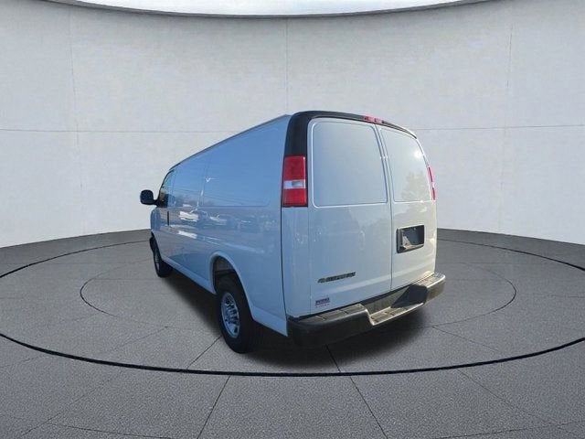 2024 Chevrolet Express Cargo 2500 WT