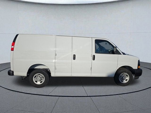 2024 Chevrolet Express Cargo 2500 WT