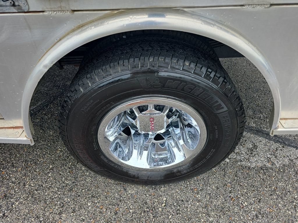 2024 GMC Sierra 3500 HD Chassis Cab SLE