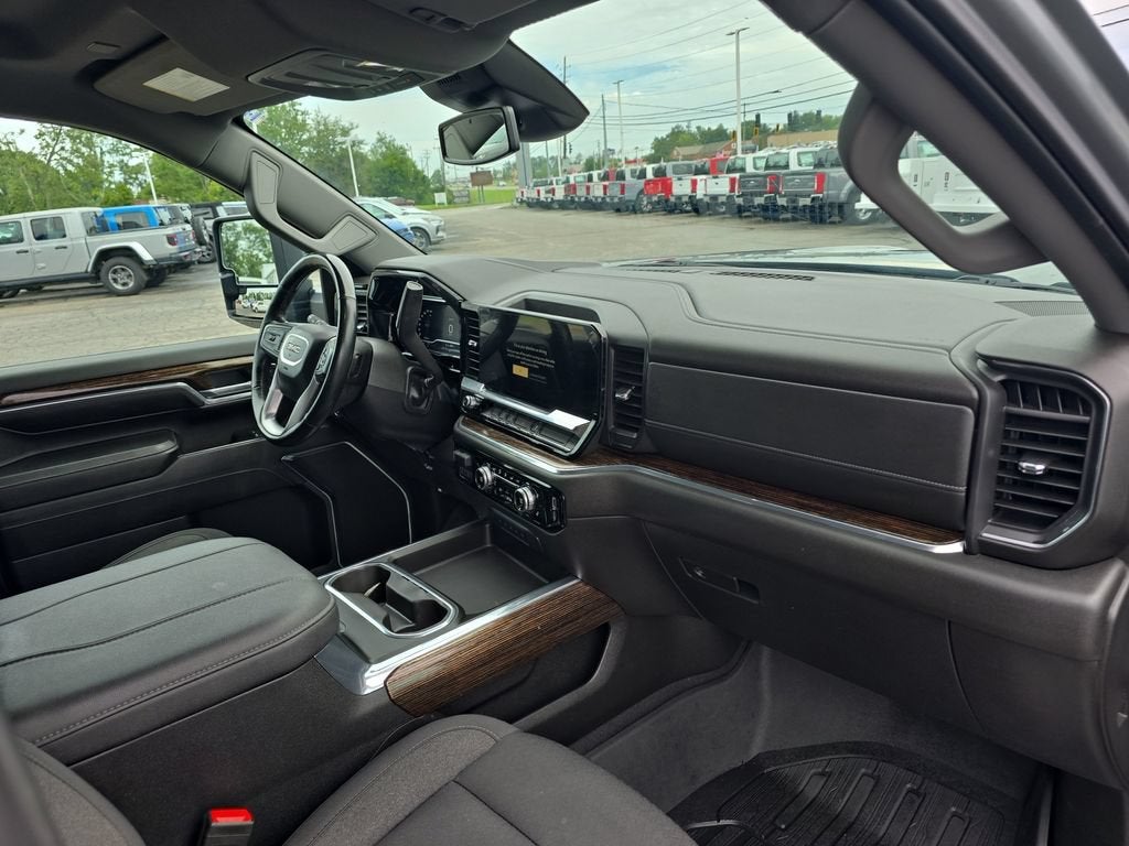 2024 GMC Sierra 3500 HD Chassis Cab SLE