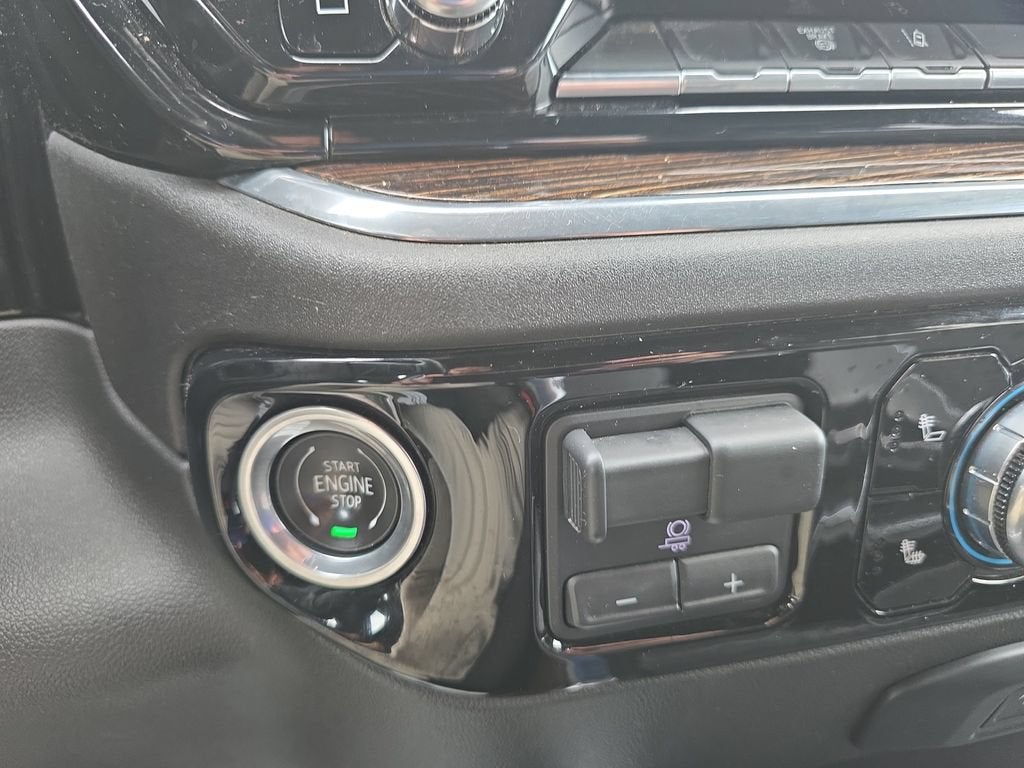 2024 GMC Sierra 3500 HD Chassis Cab SLE