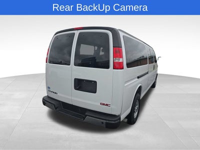 2025 GMC Savana Passenger LT
