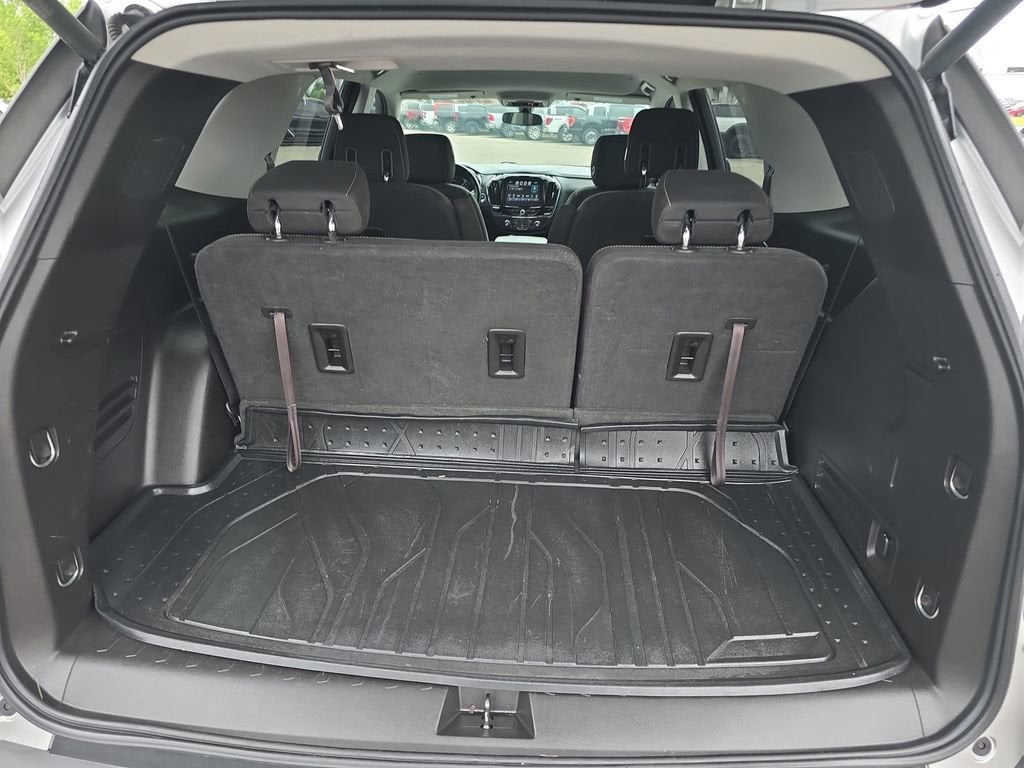 2018 Chevrolet Traverse LT Cloth