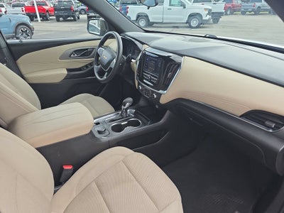 2022 Chevrolet Traverse LS