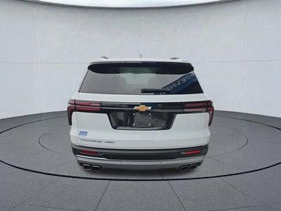 2025 Chevrolet Traverse LT