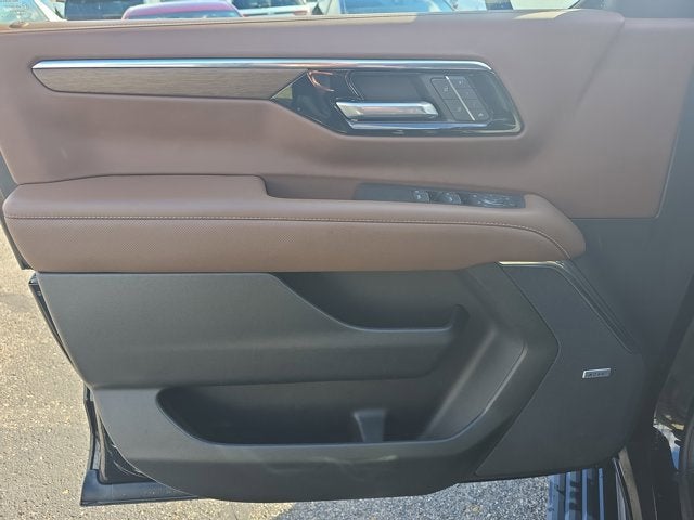 2025 Chevrolet Suburban High Country