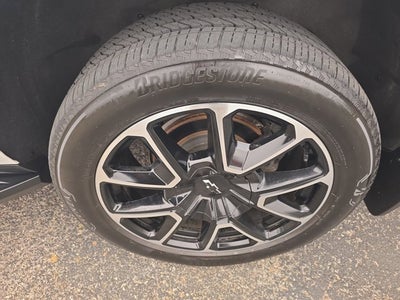 2022 Chevrolet Suburban RST