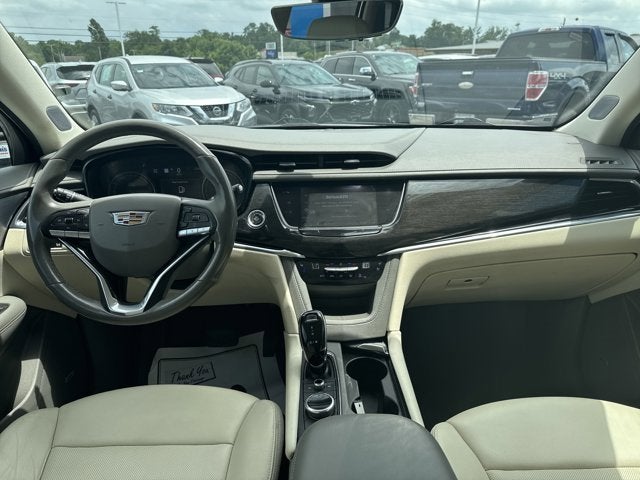 2020 Cadillac XT6 Premium Luxury