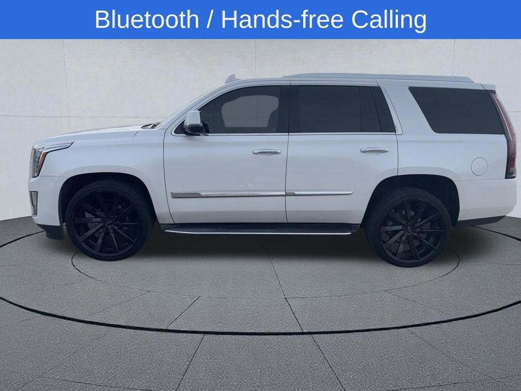 2016 Cadillac Escalade Luxury Collection