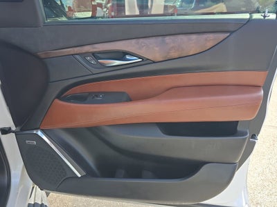 2016 Cadillac Escalade Luxury Collection