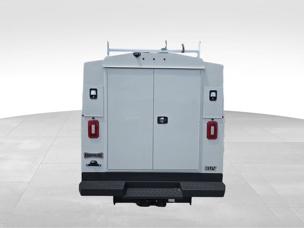 2026 Chevrolet Express Cutaway 3500 1WT