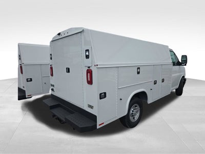 2026 Chevrolet Express Cutaway 3500 1WT