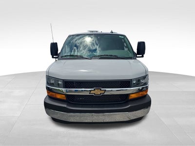 2026 Chevrolet Express Cutaway 3500 1WT