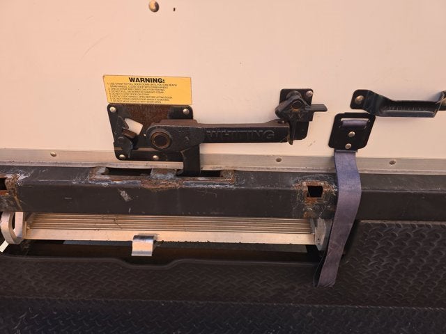 2018 Chevrolet Express Cutaway 3500 Base