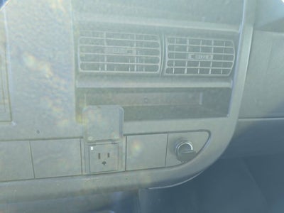 2018 Chevrolet Express Cutaway 3500 Base