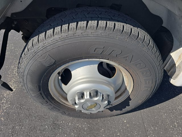 2018 Chevrolet Express Cutaway 3500 Base