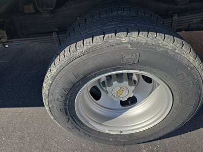 2018 Chevrolet Express Cutaway 3500 Base