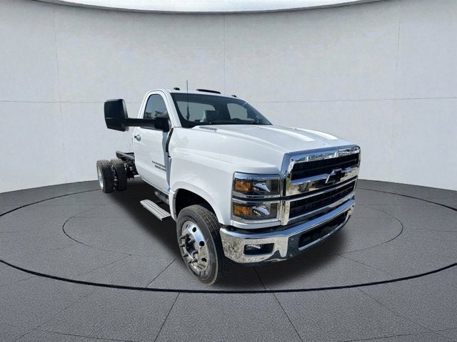 2024 Chevrolet Silverado 5500 HD Work Truck