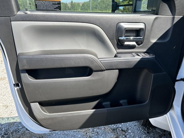 2024 Chevrolet Silverado 5500 HD Work Truck