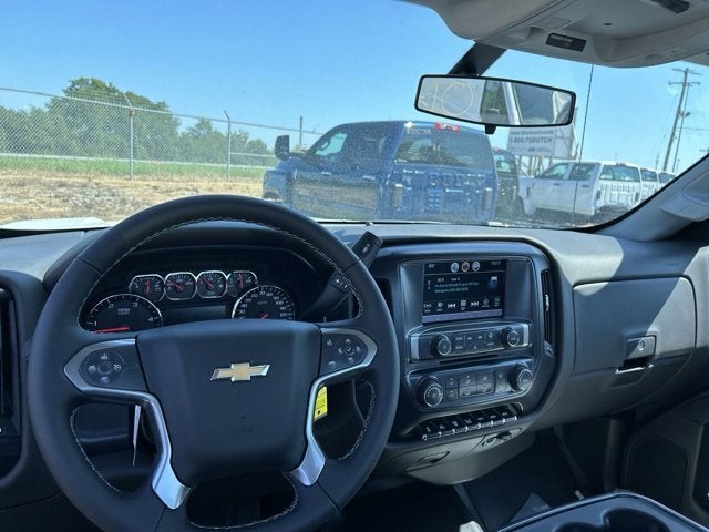 2024 Chevrolet Silverado 5500 HD Work Truck