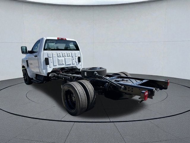 2024 Chevrolet Silverado 5500 HD Work Truck