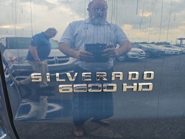 2024 Chevrolet Silverado 6500 HD LT